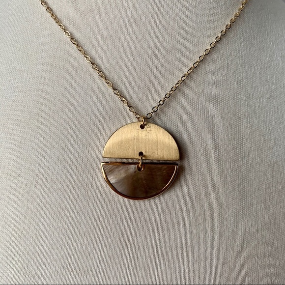 Gold necklace - Picture 2 of 3